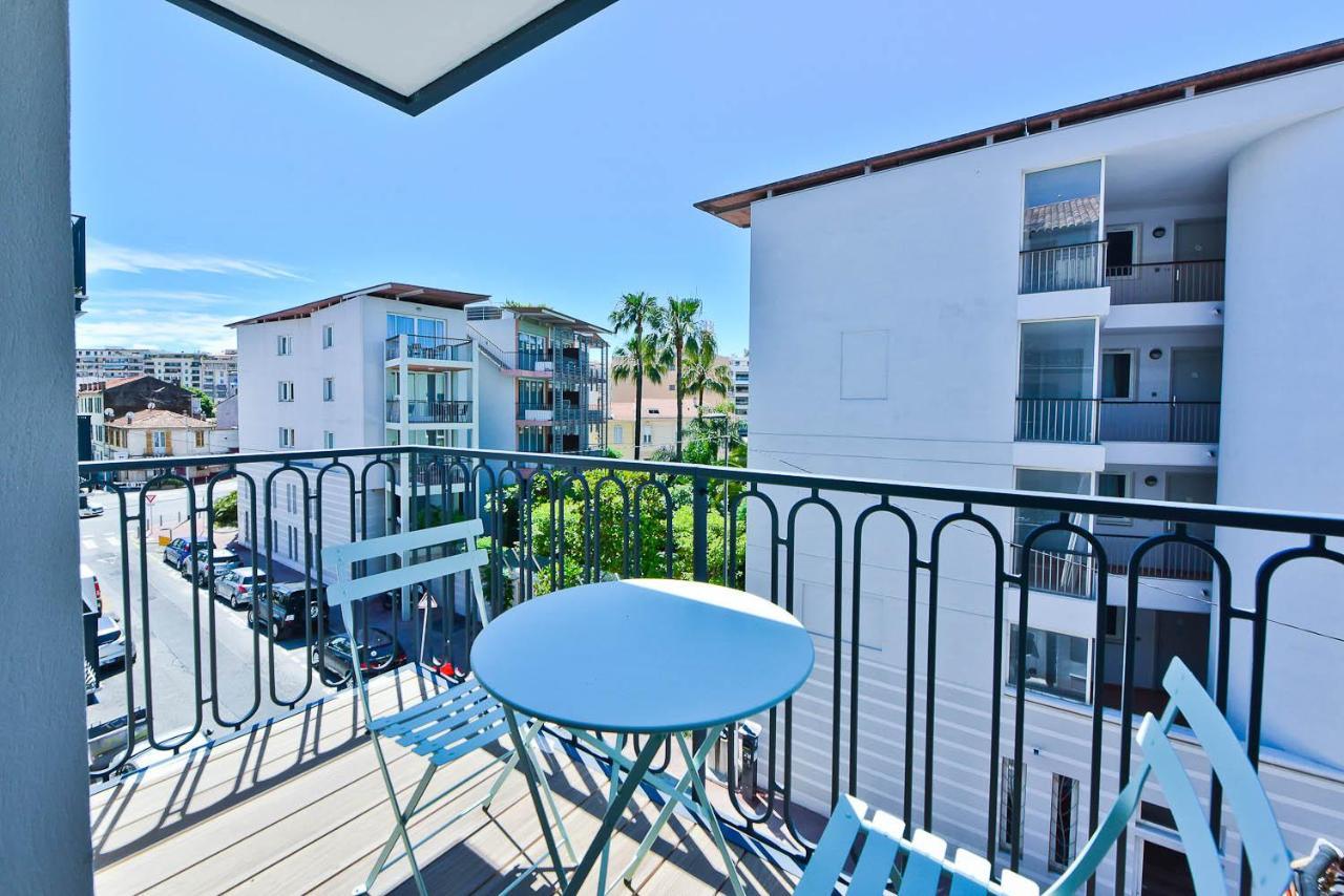 Hotel La Villa Port D'Antibes & Spa Екстериор снимка