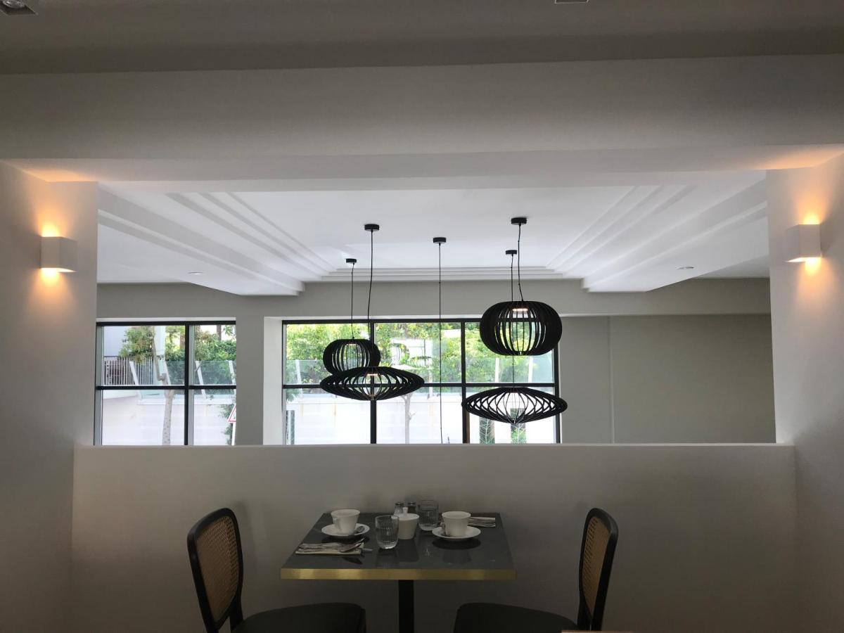 Hotel La Villa Port D'Antibes & Spa Екстериор снимка